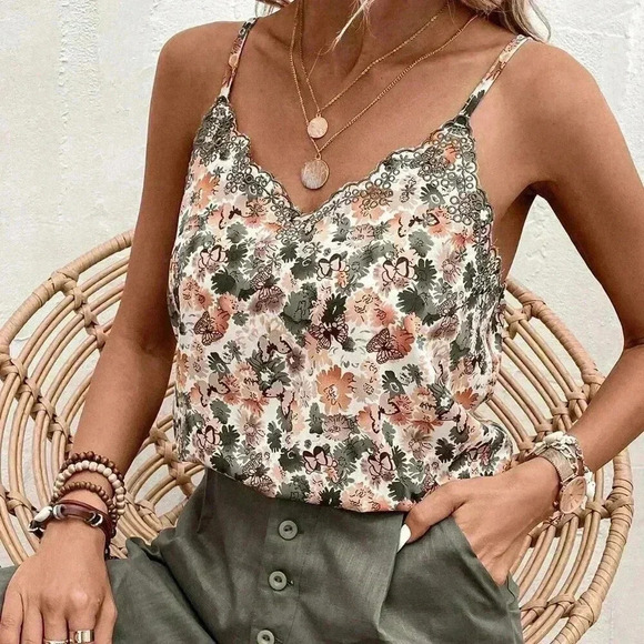 Multicolor Boho Women's Ditsy Floral Sleeveless Camisole Top - Picture 1 of 6